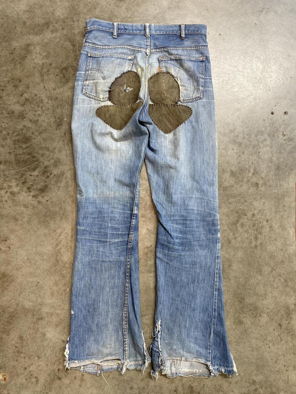 W31 Vintage 70s Levis custom patched hippie bellbottoms - Picture 8 of 14